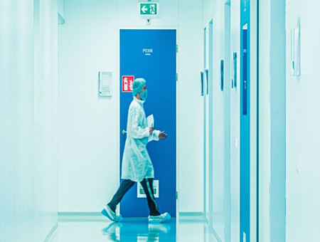 Cleanroom Requirements & Classifications